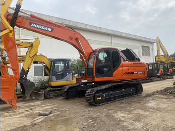 Верижен багер DOOSAN DX225