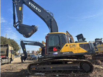 Верижен багер VOLVO EC290