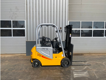 Нови Мотокар EASY LIFT CPD 20 Forklift - 2.000 kg loading cap.: снимка 5