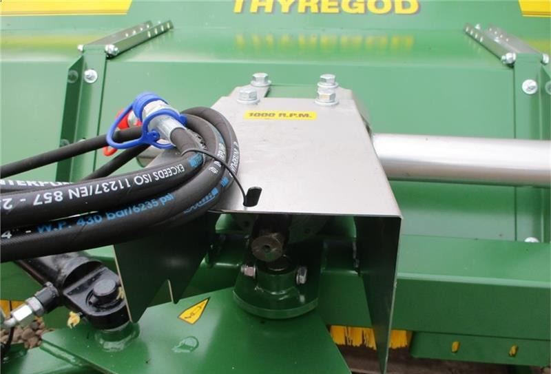 Четка за Селскостопанска техника Thyregod TK 2300 TK2300 Med hydraulisk sving og PTO-træk: снимка 5