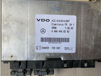 Блок за управление за Камион Mercedes Atego Elektronik FR VDO Steuergerät A 000 446 65 02: снимка 2