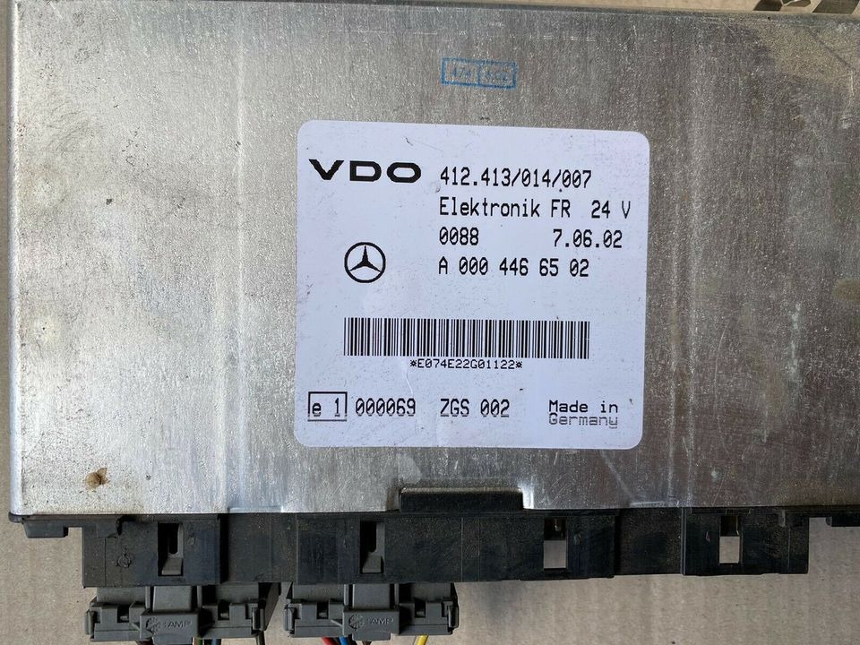 Блок за управление за Камион Mercedes Atego Elektronik FR VDO Steuergerät A 000 446 65 02: снимка 2