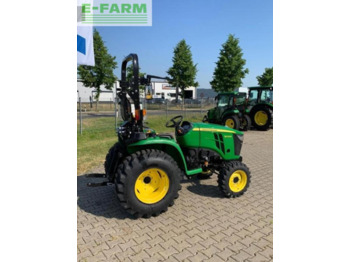 Трактор John Deere 3025e: снимка 3