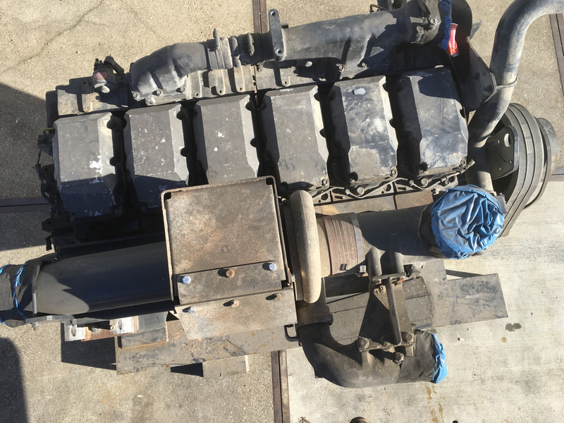 Строителна техника Komatsu SAA6D170E-3 FOR PARTS: снимка 5