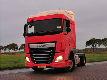 Влекач DAF XF 440