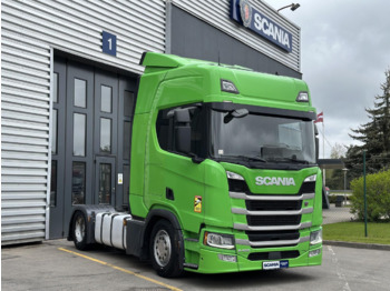 Влекач SCANIA R 450