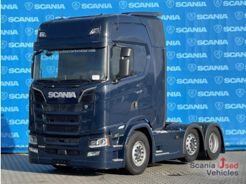 Влекач SCANIA S 520