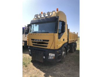 Бордови камион IVECO Stralis