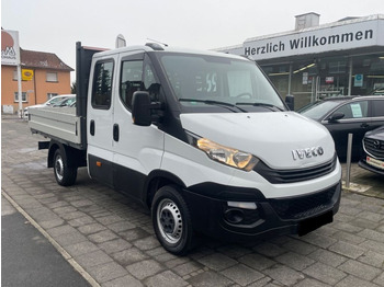 Бордови бус IVECO Daily