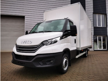 Лекотоварен автомобил фургон IVECO Daily