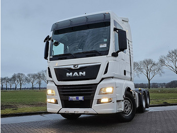 Влекач MAN TGX 28.500