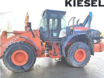 Колесен товарач HITACHI ZW250