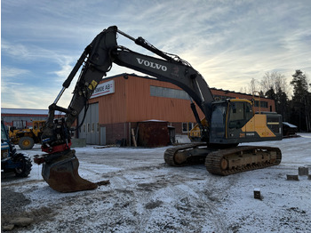 Багер VOLVO EC300EL