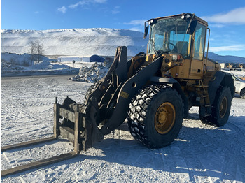 Колесен товарач VOLVO L90