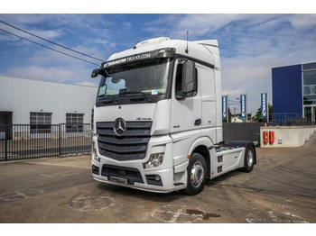 Влекач MERCEDES-BENZ Actros 1845