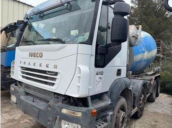 Бетоновоз Iveco Trakker 410: снимка 2