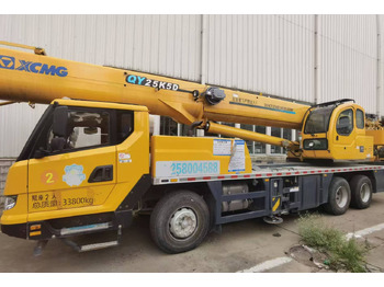 Кран XCMG Official Second Hand QY25K5D 25 Ton Truck Crane Used Small Mobile Crane Hot Sale: снимка 2