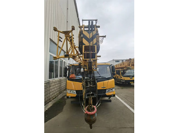 Кран XCMG Official Second Hand QY25K5D 25 Ton Truck Crane Used Small Mobile Crane Hot Sale: снимка 3