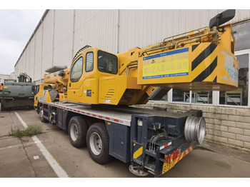 Кран XCMG Official Second Hand QY25K5D 25 Ton Truck Crane Used Small Mobile Crane Hot Sale: снимка 4