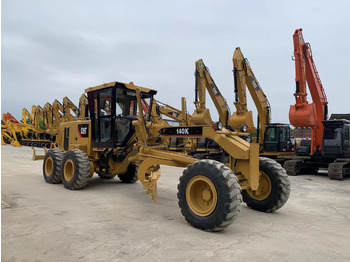 Грейдер CATERPILLAR 120K