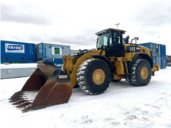 Колесен товарач CATERPILLAR 980M