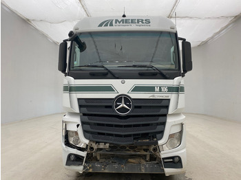 Влекач Mercedes-Benz Actros 1843: снимка 2