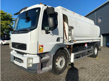 Камион цистерна VOLVO FL7