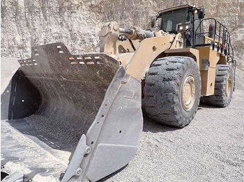 Колесен товарач CATERPILLAR 988K