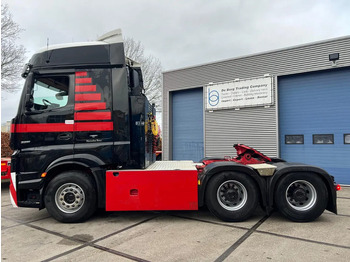 Влекач MERCEDES-BENZ Actros 3351