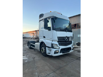 Влекач MERCEDES-BENZ Actros 1845