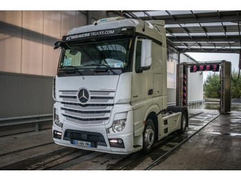 Влекач MERCEDES-BENZ Actros 1845