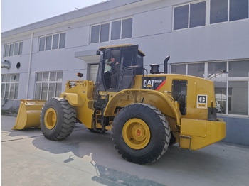 Колесен товарач CATERPILLAR 966H