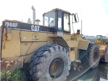 Колесен товарач CATERPILLAR 966F