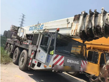 Автокран DEMAG