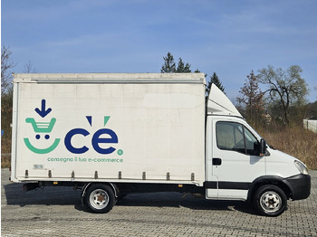 Лизинг на IVECO Daily 35C12 Skrzynia Plandeka 4.50 M Stan *BDB* IVECO Daily 35C12 Skrzynia Plandeka 4.50 M Stan *BDB*: снимка 3