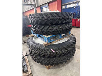 Нови Гума за Селскостопанска техника Alliance 270/95R54 + 270/95 R38 VF banden 2.25m en 1.50m: снимка 5