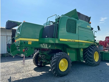 Зърнокомбайн JOHN DEERE T550: снимка 4