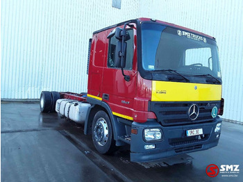 Шаси кабина MERCEDES-BENZ Actros 1841