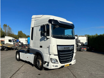 Влекач DAF XF 450