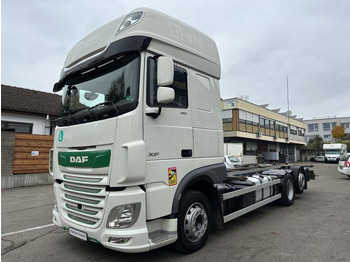 Контейнеровоз/ Сменна каросерия камион DAF XF 106 450