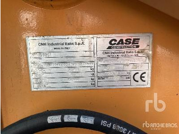 Багер-товарач 590ST Chargeuse Pelleteuse: снимка 5