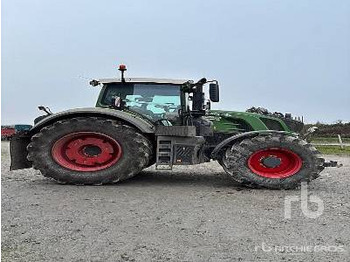 Трактор FENDT 826 Vario