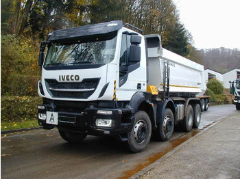 Самосвал камион IVECO Stralis