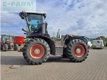 Трактор CLAAS Xerion 3300