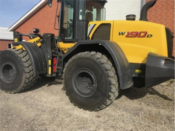 Колесен товарач NEW HOLLAND W190