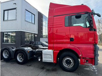 Влекач MAN TGX 28.500 6X2 EURO 6 ONLY 464.971 KM HYDRAULIC: снимка 4