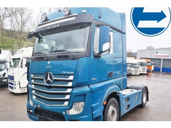 Влекач MERCEDES-BENZ Actros 1863