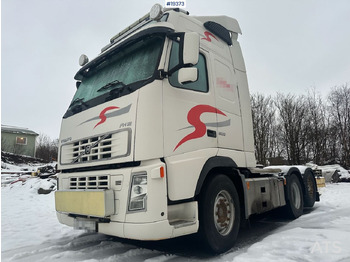 Влекач VOLVO FH12