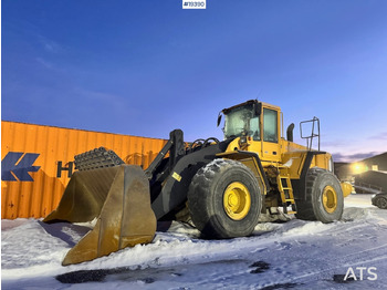 Колесен товарач VOLVO L220E