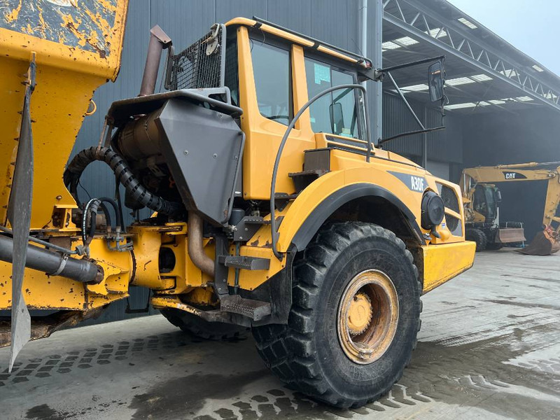 Съчленен самосвал Volvo A30F: снимка 20